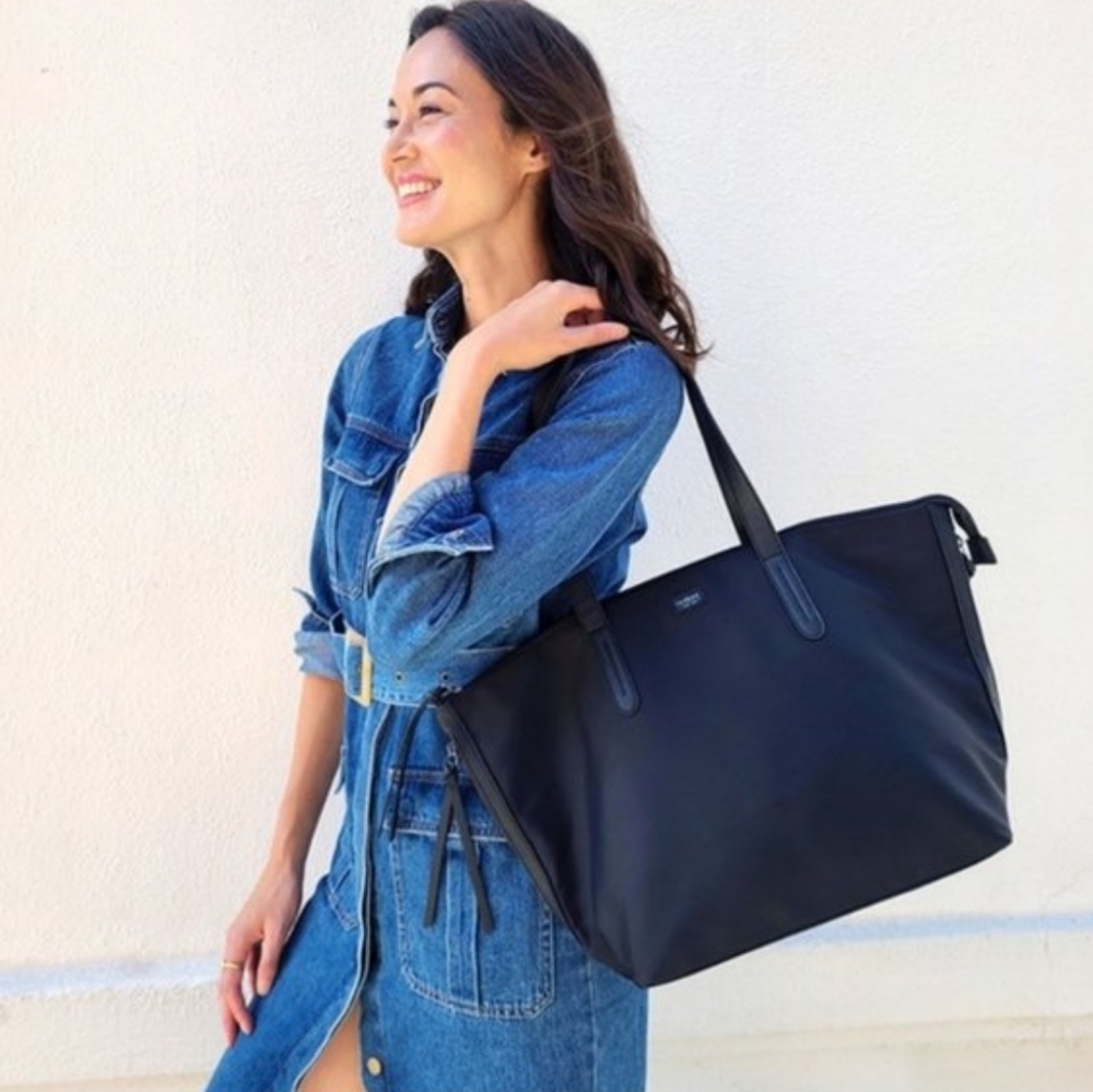 Botkier NY Bond Black Tote Bag NWT - Picture 13 of 14